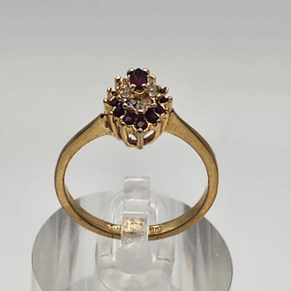 Vintage 18K Electroplate Red & Clear Rhinestone Cocktail Ring (7)